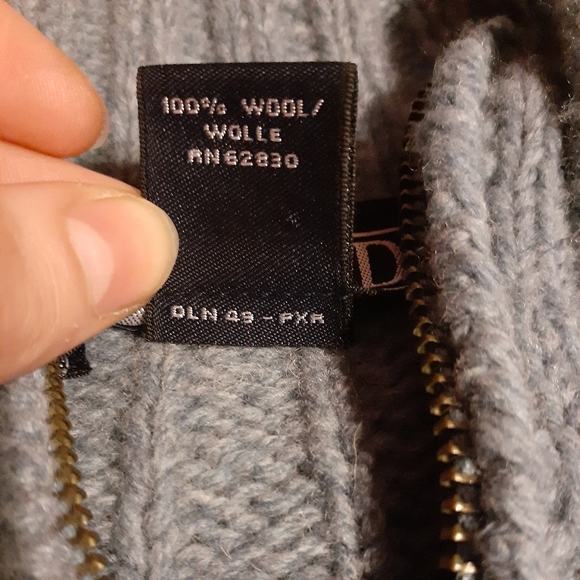 Wool quarter zip sweater - Picture 3 of 4